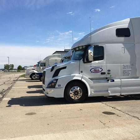 truck receiving warehousing shipping